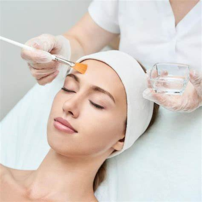 FACTOR FIVE PEEL WITH LED LIGHT THERAPY