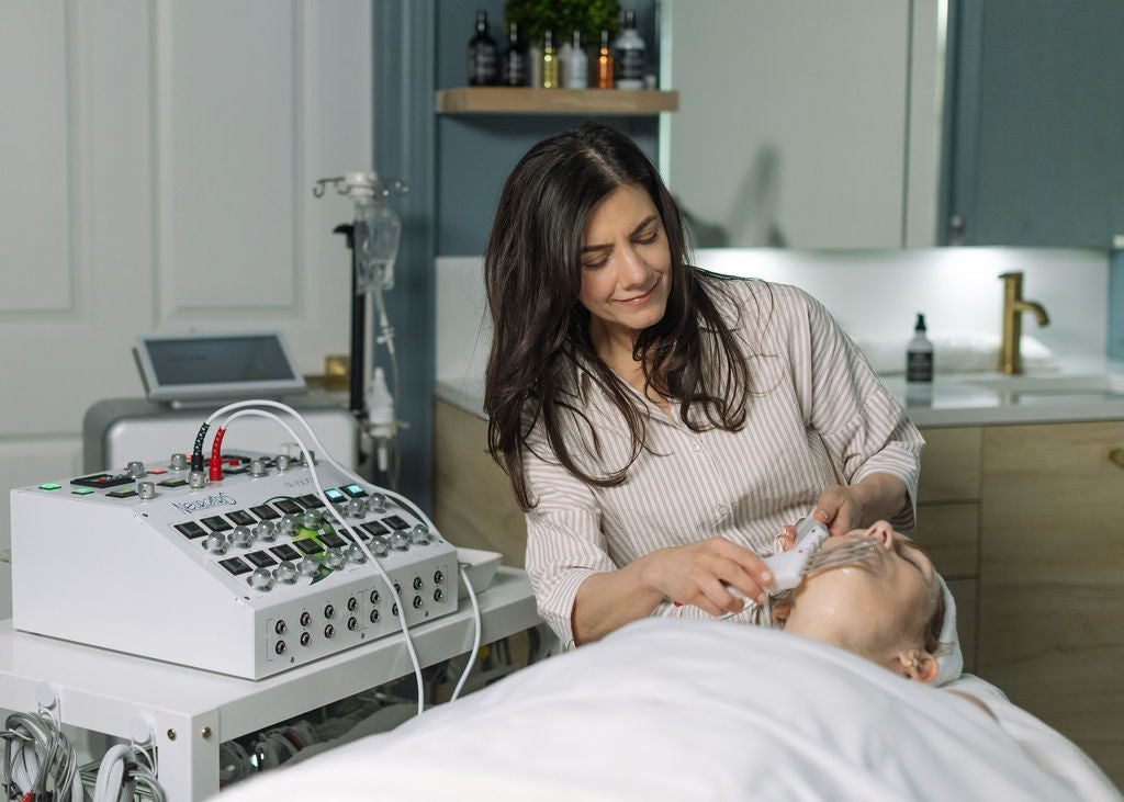 NEUROTRIS Face treatment at Geri G. Beauty using the devices.