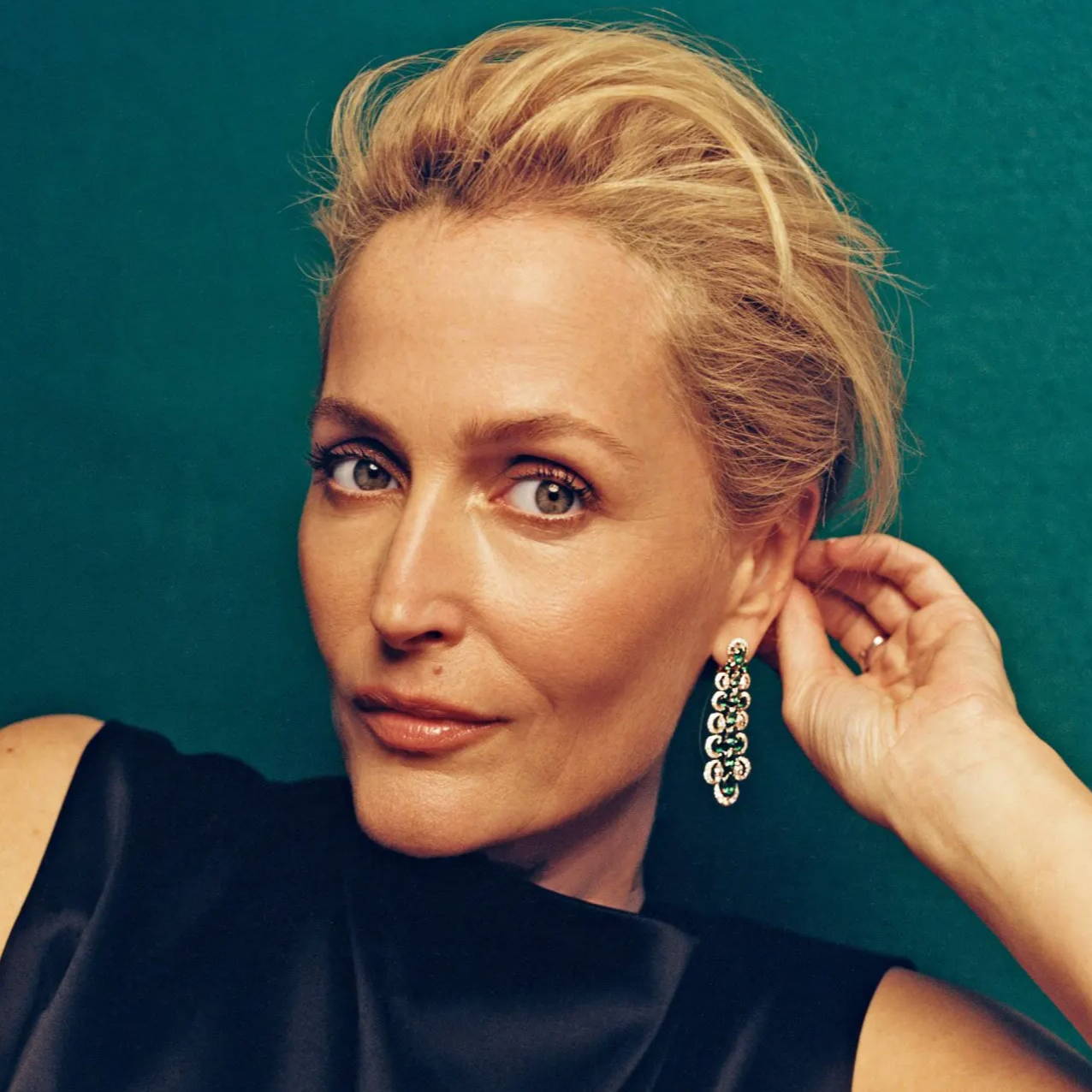 GILLIAN ANDERSON celebrity client 