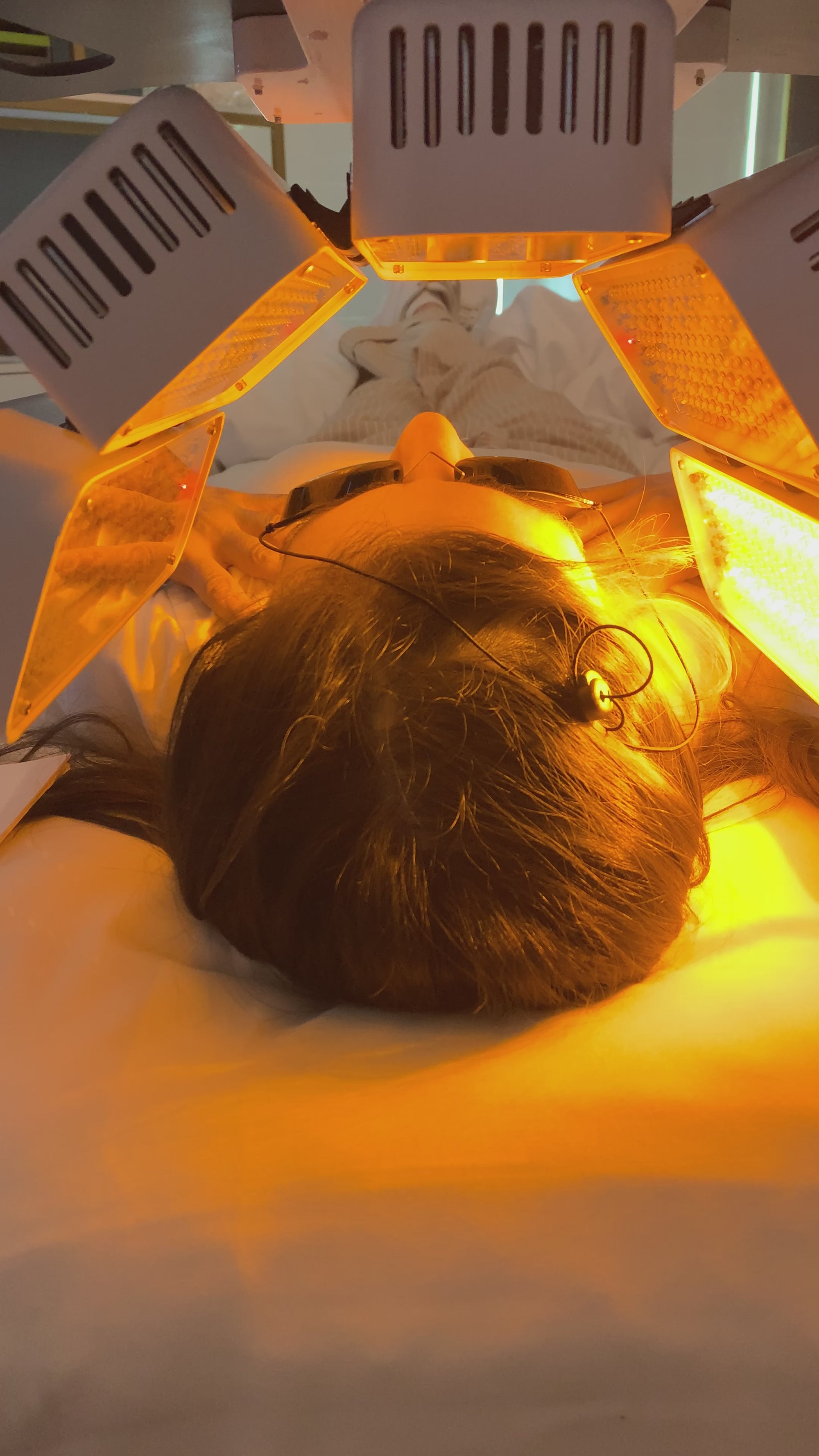 SOLI- LITE, LIGHT therapy
