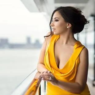 shanna khan celebrity client